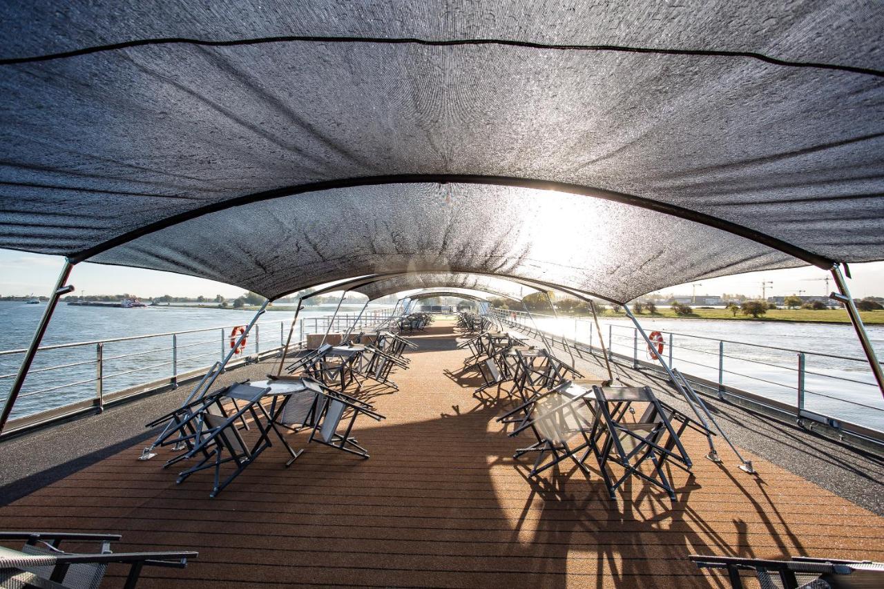 Viva Riverside Altstadt Duesseldorf Buitenkant foto